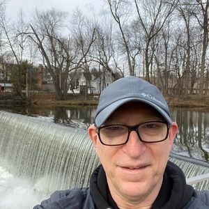 Meet your Posher, Umit